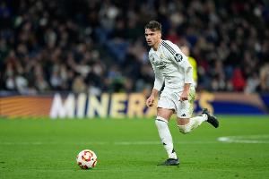 4000万身价踢掉一半？阿森西奥世俱杯3场犯错，送点+直红+送礼！