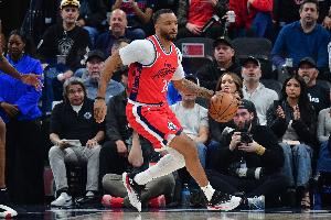 鲍威尔：一直把自己视作球队前二选择 给我机会我就能进全明星