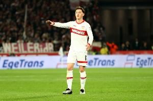 图片报：曼联夏窗最后时刻接触过斯蒂勒，但他不愿离开斯图加特