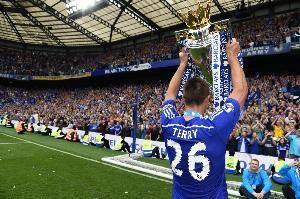 27年前的今天：约翰-特里上演蓝军首秀，717场进67球+夺17冠