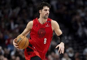 名记：开拓者全场紧逼效果不错 对付火箭这种没控卫的队或许有用图片