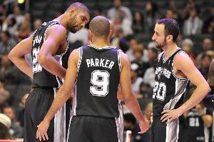 追梦:以前的老马刺从不会输在自己手里 我们还没完全做到这一点