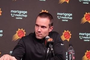 太阳主帅：希望球队全员健康 必须找到办法在攻防两端都取得成功