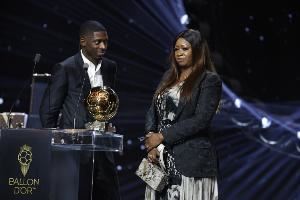 法媒:登贝莱母亲收儿子20万欧转账被要求缴税,上诉取消遭驳回