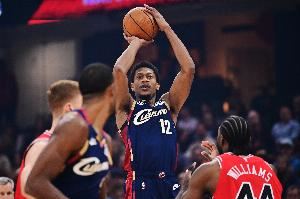 亨特谈脚踝终结吉迪:绝对能进我生涯Top3 这辈子没把人晃这么惨